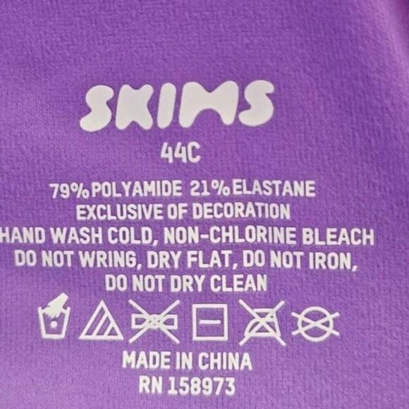 SKIMS TEE SHIRT BRA NWT - Picture 9 of 9